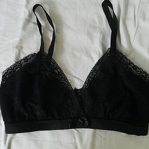 Black lace maternity bra